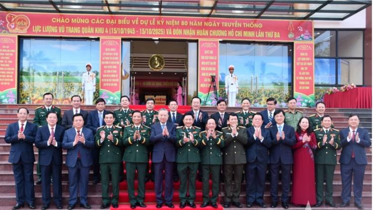 Thời sự 18h 12/10/2025: Tổng Bí thư dự Lễ kỷ niệm 80 năm Ngày truyền thống LLVT Quân khu 4