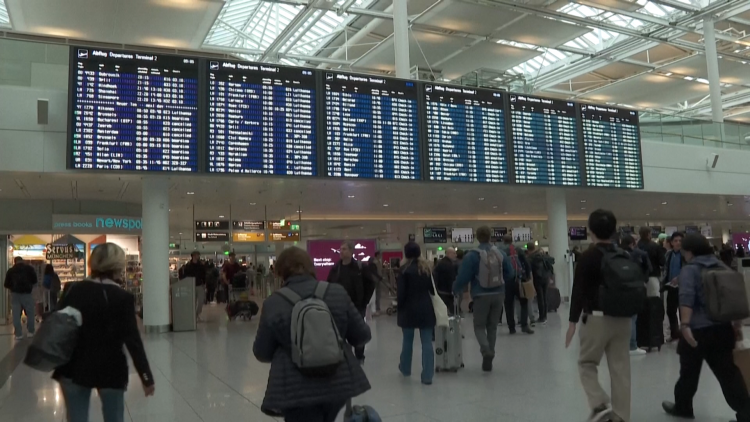 Hoạt động dần khôi phục tại sân bay Munich sau sự cố UAV 