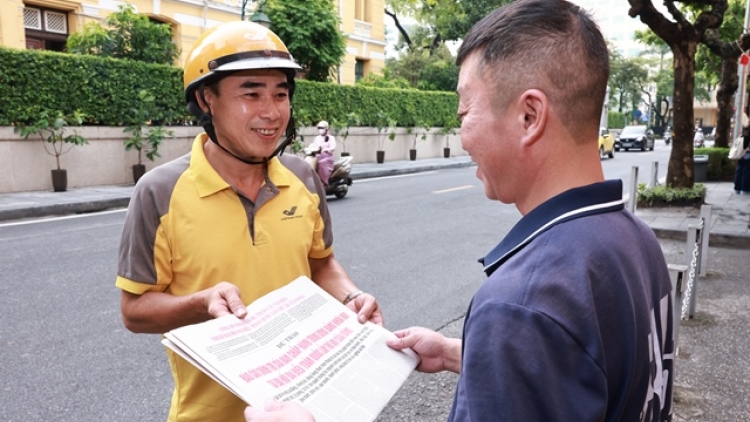 Bưu điện chuyển phát gần 110 nghìn bản phụ trương công bố dự thảo các văn kiện trình Đại hội XIV