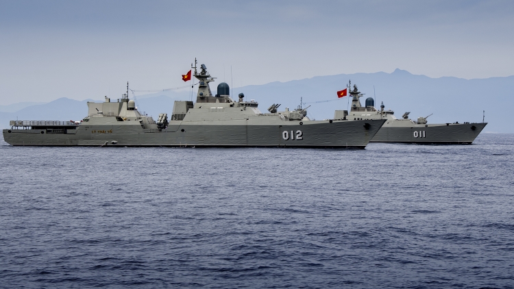 Dấu ấn 50 năm các Vùng Hải quân: Bản lĩnh, sẵn sàng hy sinh bảo vệ biển, đảo từ sớm, từ xa