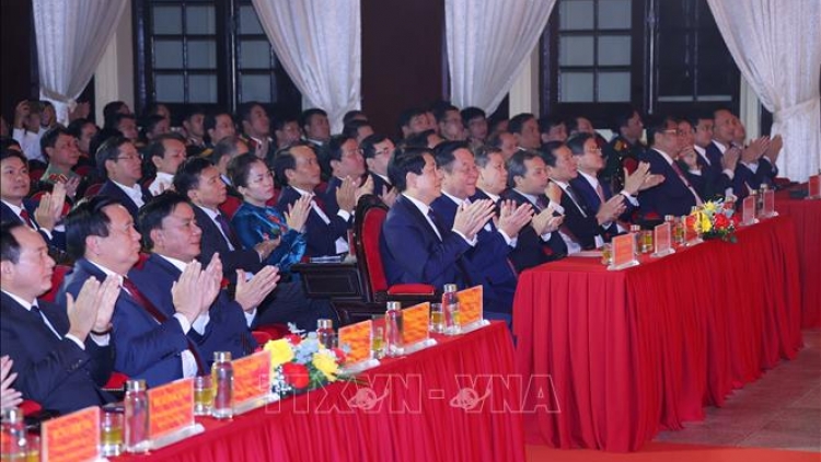 Thời sự 21h30 22/10/2025: Lễ trao giải cuộc thi Chính luận về Bảo vệ nền tảng tư tưởng của Đảng 