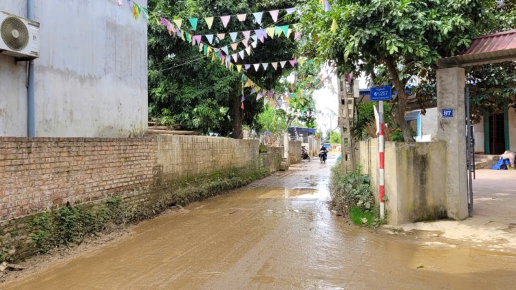 Người dân Thái Nguyên sử dụng nước sạch trở lại sau ngập lụt lịch sử (25/10/2025)