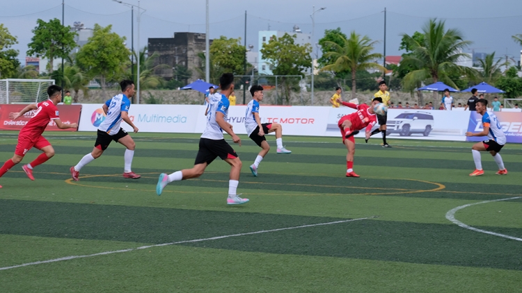 Khởi tranh Cúp bóng đá 7 người Quốc gia 2025 - Khu vực miền Trung