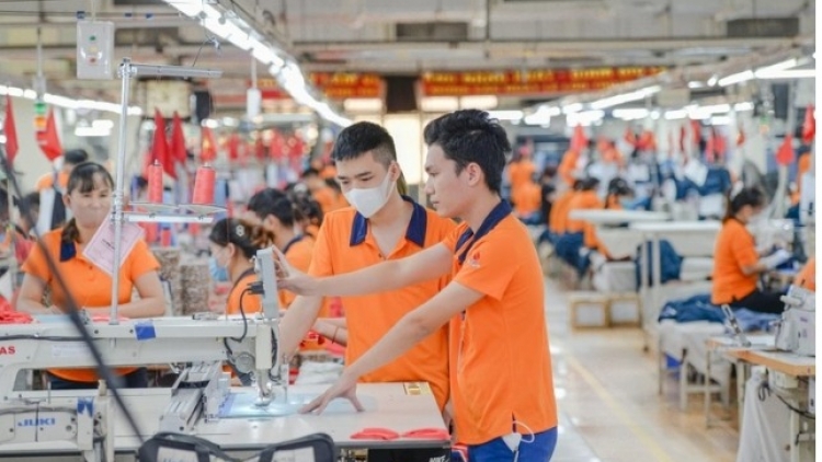 Tư duy mới trong phát triển kinh tế tư nhân từ Nghị quyết 68