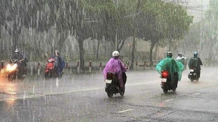 Thời tiết ngày 27/10/2025: Mưa lớn dồn dập tại miền Trung, đề phòng lũ quét