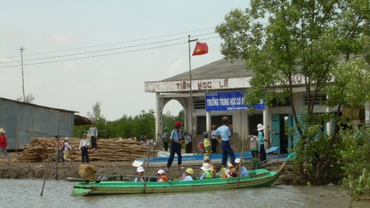 Theo dòng thời sự chiều 4/10/2025