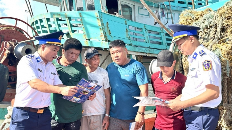 Quyết liệt ngăn chặn khai thác IUU, khẳng định hình ảnh quốc gia có trách nhiệm (16+17/10/2025)