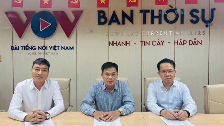 Hướng tới sự thay đổi thực chất trong ý thức và hành vi của người tham gia giao thông