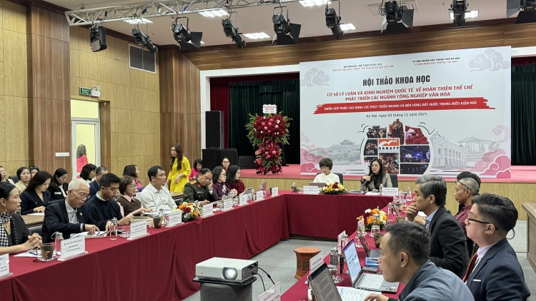 Tiếp tục hoàn thiện thể chế để phát triển các ngành công nghiệp văn hóa ở Việt Nam