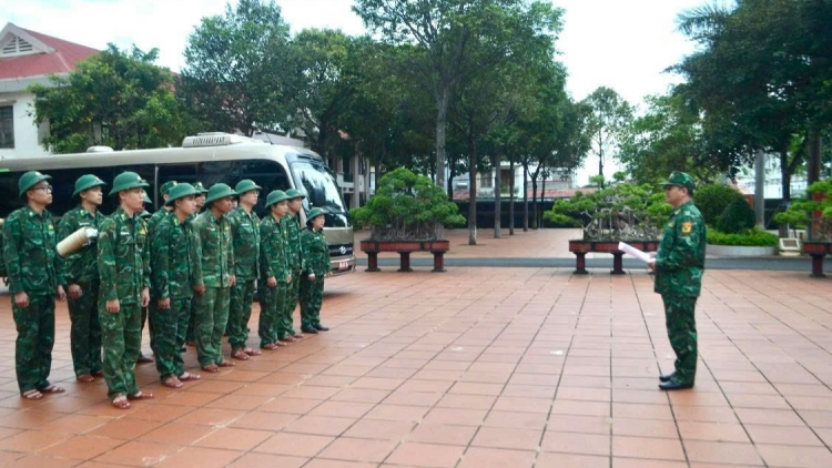 Bộ đội Biên phòng Đắk Lắk tăng cường lực lượng hỗ trợ nhân dân ứng phó bão số 13