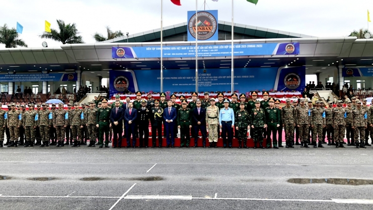 Diễn tập song phương giữa Việt Nam và Ấn Độ về gìn giữ hòa bình