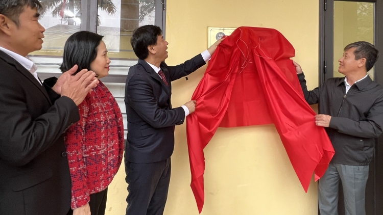 Đài TNVN khánh thành điểm trường Đá Đỏ (Lào Cai)