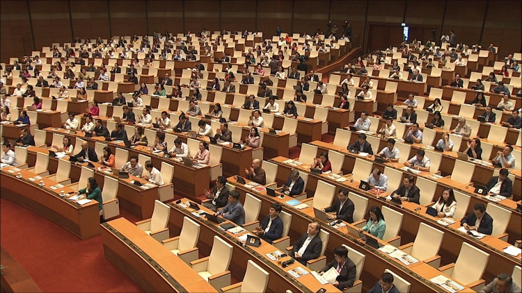 Quốc hội biểu quyết thông qua Nghị quyết về kế hoạch phát triển kinh tế - xã hội năm 2026