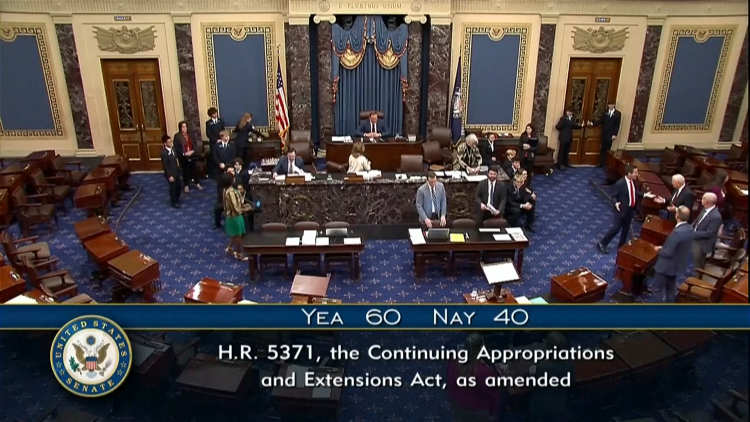 Thượng viện Mỹ thông qua dự luật giúp mở cửa chính phủ