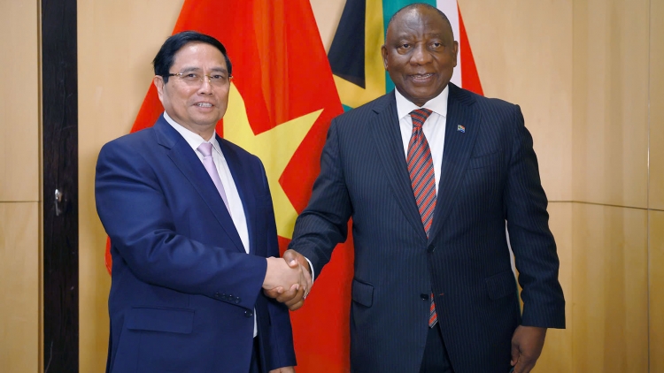 Thời sự 21h30 21/11/2025: Việt Nam và Nam Phi nâng cấp quan hệ lên Đối tác chiến lược