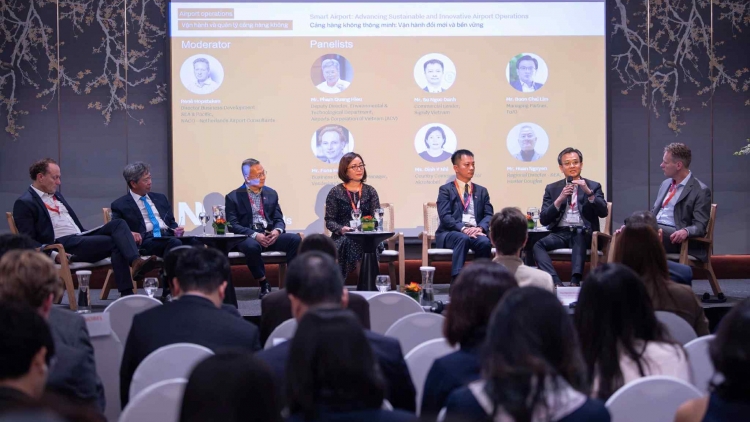 Việt Nam – Hà Lan thúc đẩy hợp tác hàng không và cảng biển bền vững