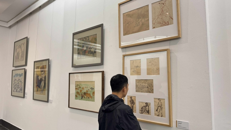 Nhiều tác phẩm quý trưng bày tại Triển lãm "100 năm Mỹ thuật hiện đại"