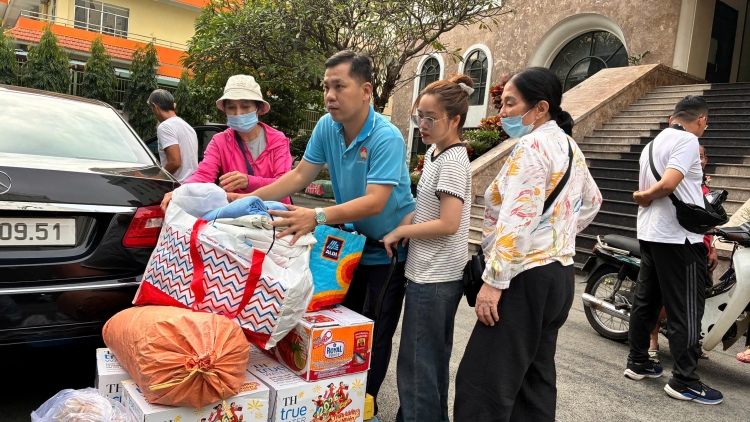 Theo dòng thời sự sáng 23/11/2025