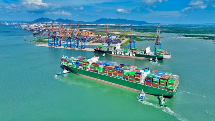 Đầu tư 82.000 tỷ đồng đưa khu cảng nước sâu lớn nhất Việt Nam vươn lên hàng đầu châu Á