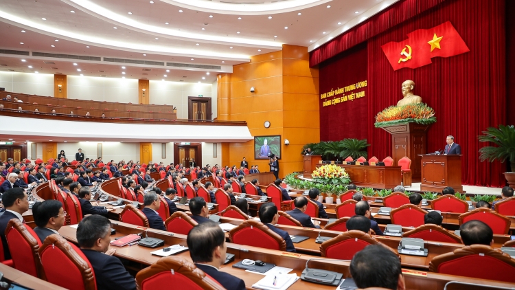 Thời sự 18h 6/11/2025: Hội nghị lần thứ 14 Ban Chấp hành TW khóa XIII  bế mạc sau 2 ngày làm việc