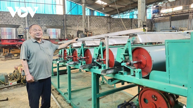 Kỹ sư Vũ Hữu Lê và hành trình “chế tạo hạnh phúc” cho nông dân 