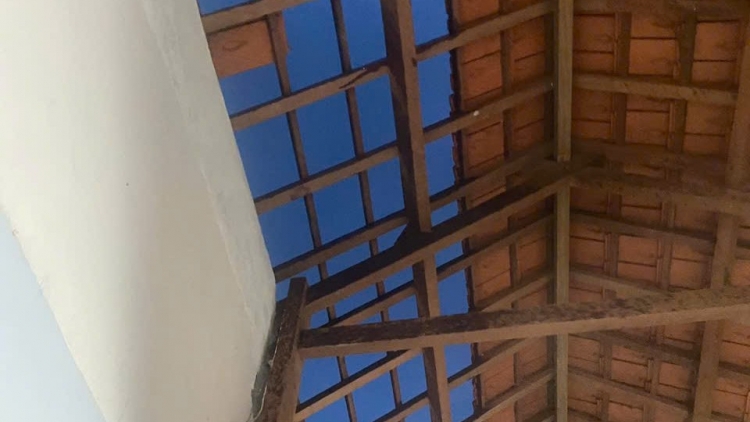 Quảng Ngãi: Lốc xoáy làm nhiều nhà dân bị tốc mái, hư hỏng