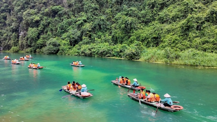 Ninh Bình đẩy mạnh phát triển ngành du lịch với động lực mạnh mẽ sau sáp nhập