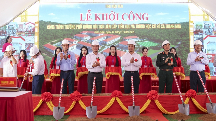 Phó Thủ tướng Lê Thành Long dự lễ khởi công Trường Phổ thông Dân tộc Nội trú Thanh Nưa