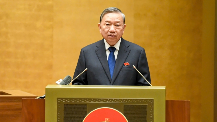 Thời sự 18h 4/11/2025:Tổng Bí thư gợi mở 7 nội dung về góp ý dự thảo Văn kiện Đại hội XIV của Đảng