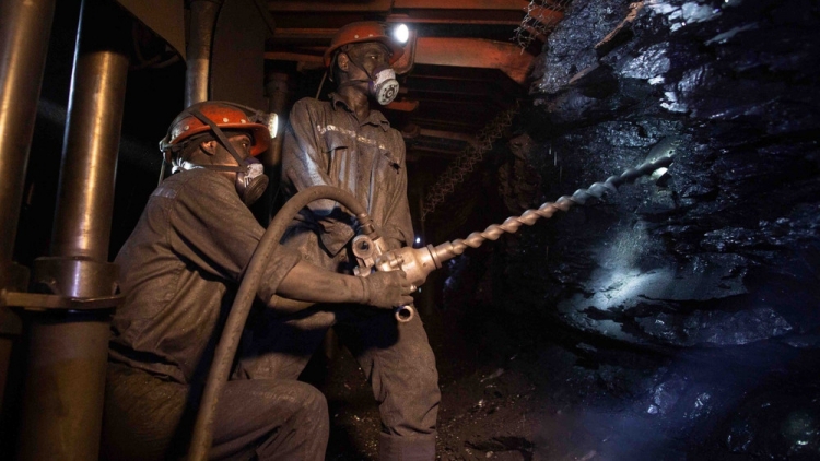 Ngành than với bài toán giữ chân thợ lò giữa thời cạnh tranh lao động