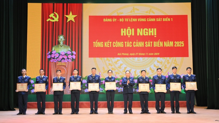 Vùng Cảnh sát biển 1 hoàn thành xuất sắc nhiệm vụ năm 2025