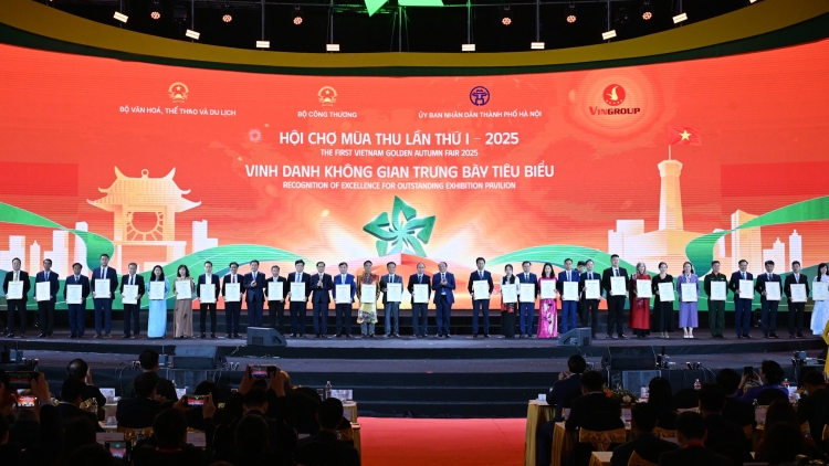 Thời sự 6h 4/11/2025: Thủ tướng Phạm Minh Chính kêu gọi cộng đồng tiếp tục hướng về đồng bào bão lũ