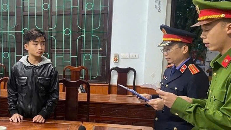 Khởi tố, tạm giam nam sinh lớp 11 đánh học sinh lớp 9 tử vong