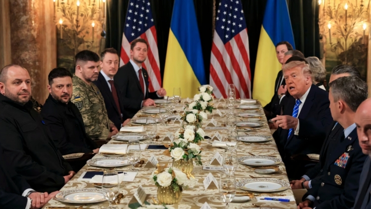 Đàm phán với Ucraina tiến gần thỏa thuận chấm dứt chiến sự