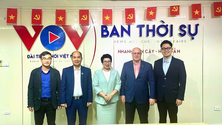 Doanh nghiệp quốc tế góp sức nâng tầm nhân lực khách sạn và nhà hàng Việt Nam (05/12/2025)