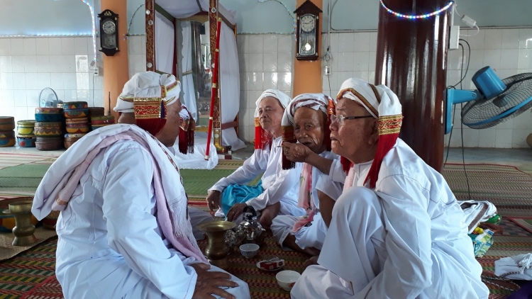 Theo dòng thời sự chiều 12/12/2025