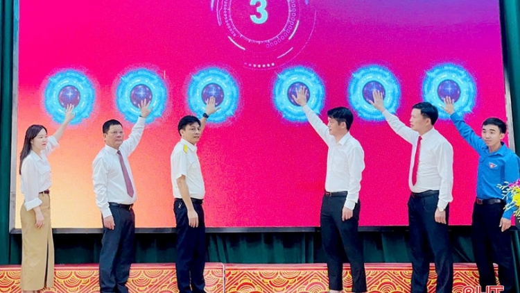 Chuyển đổi số tạo động lực cho tăng trưởng kinh tế Hà Tĩnh