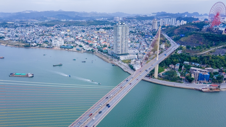 Đột phá hạ tầng- bước tiến lớn trên hành trình hiện thực hóa khát vọng phát triển