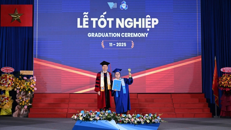 Thủ khoa Hồ Trần Anh Thư và bí quyết thành công