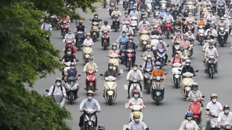 Hà Nội cấm xe máy xăng trong vành đai 1 từ 1/7/2026: Lộ trình triển khai thế nào cho khả thi