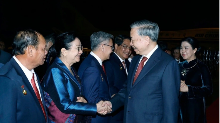 Thời sự 6h 3/12/2025: Tổng Bí thư Tô Lâm kết thúc tốt đẹp chuyến thăm cấp Nhà nước tới Lào