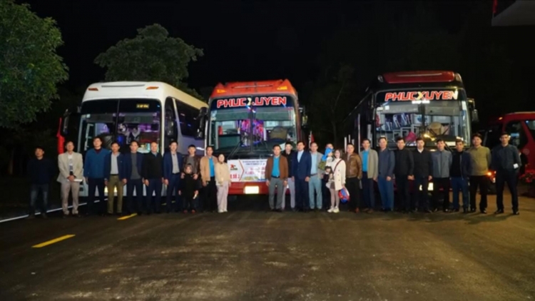 Than Khe Chàm, Quảng Ninh đưa, đón gần 500 người lao động về quê đón Tết Dương lịch 2026