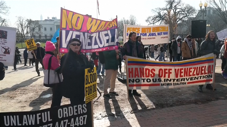 Mỹ: Biểu tình phản đối tấn công tàu ngoài khơi Venezuela