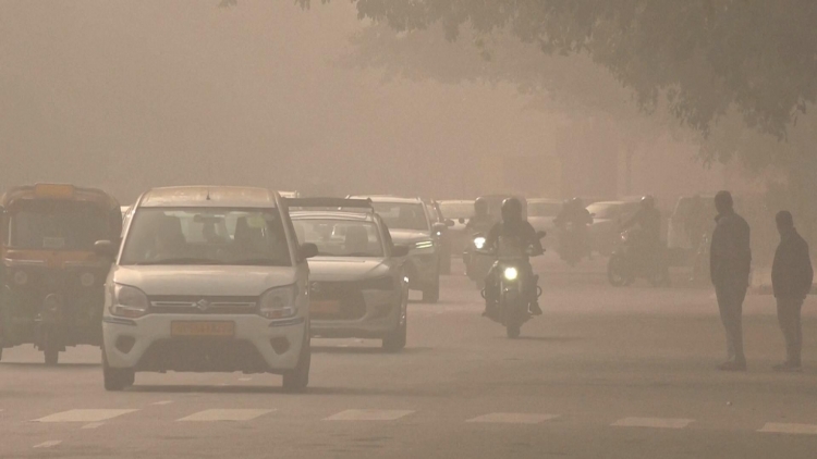 Ấn Độ: Thủ đô New Delhi ghi nhận mức độ ô nhiễm không khí nghiêm trọng nhất trong nhiều tuần
