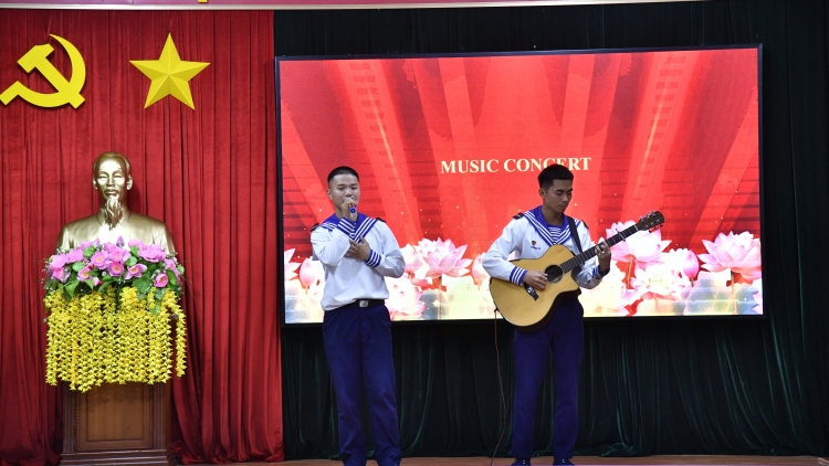 Lữ đoàn 167 nâng cao hiệu quả Câu lạc bộ ngoại ngữ