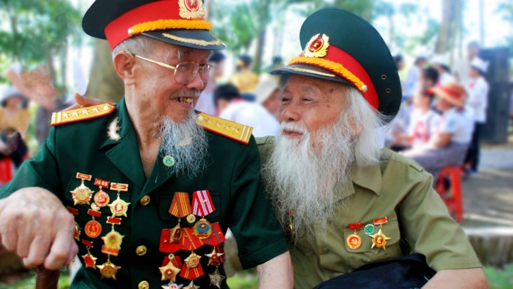 Thời sự 6h 22/12/2025: Giải quyết các tồn đọng về người có công trong năm 2026