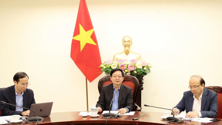 Phó Thủ tướng Chính phủ Hồ Quốc Dũng yêu cầu khẩn trương tháo gỡ điểm nghẽn pháp luật 