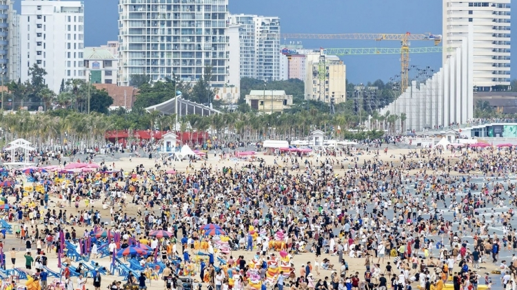 Nâng tầm du lịch biển trong không gian đô thị mới của TP.HCM 