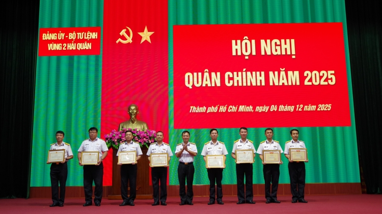Vùng 2 Hải quân: Không để bị động, bất ngờ, bảo vệ vững chắc chủ quyền biển,đảo