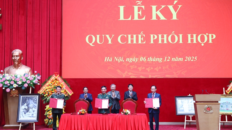 Thời sự 6h 7/12/2025: Tăng cường phối hợp Công an - Quân đội - Ngoại giao trong giai đoạn mới